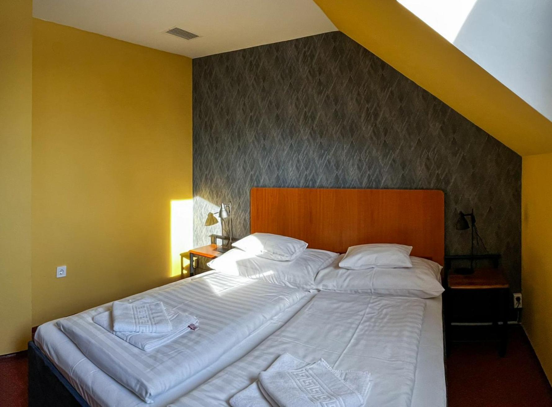 Kisviza Vendeghaz Hotel Baja Bagian luar foto